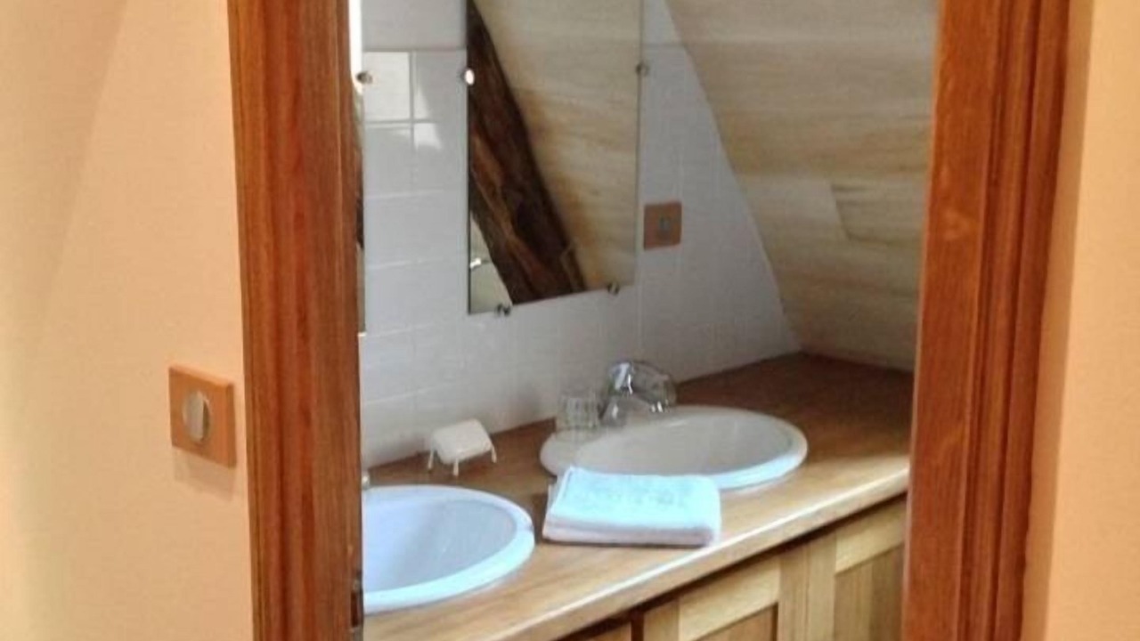 Photo of Bathroom in Beynac-et-Cazenac