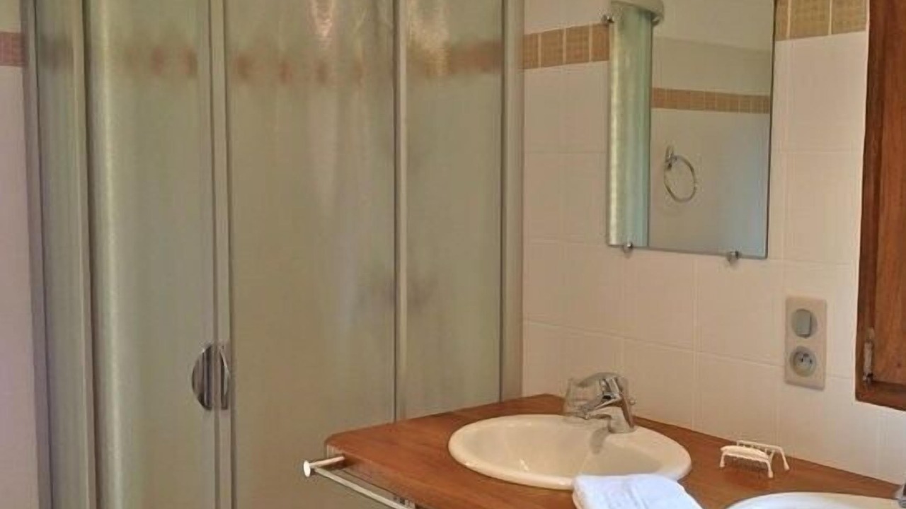 Photo of Bathroom in Beynac-et-Cazenac