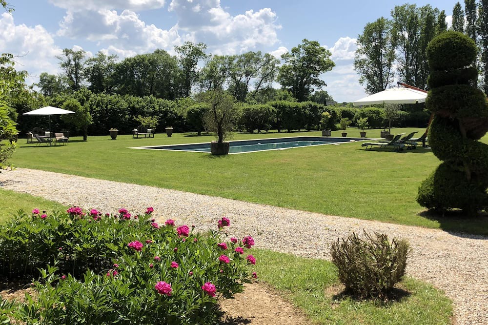 Photo of Outdoor in Beautiran