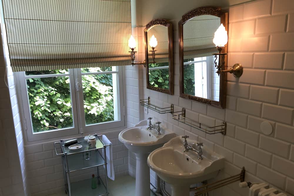 Photo of Bathroom in Beautiran