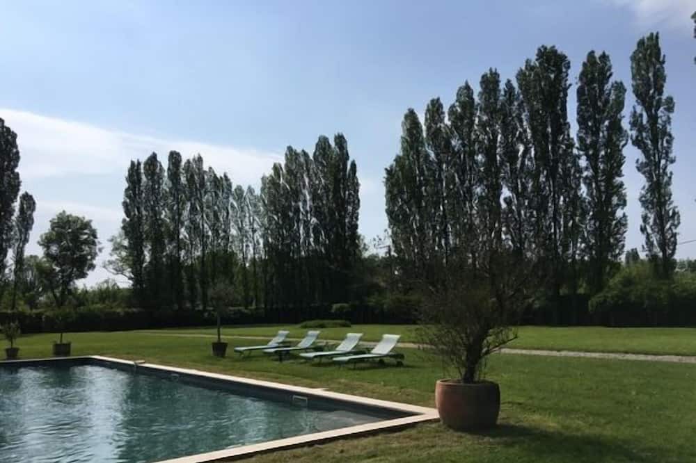 Photo of Outdoor in Beautiran