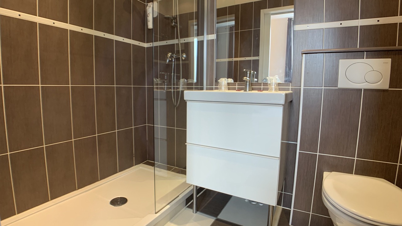 Photo of Bathroom in Rochefort