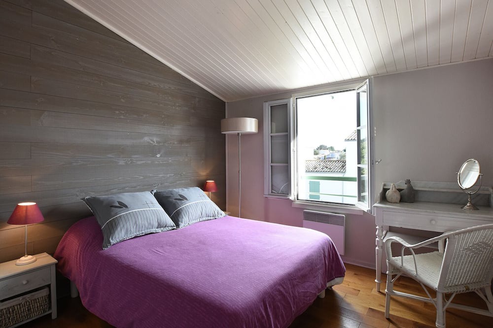 Photo of Bedroom in La Couarde-sur-Mer