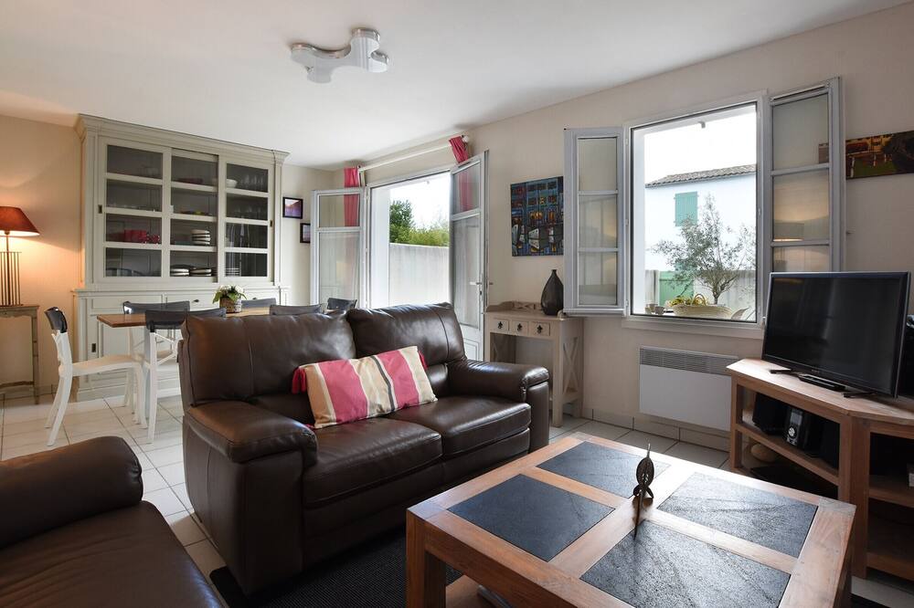Photo of Livingroom in La Couarde-sur-Mer