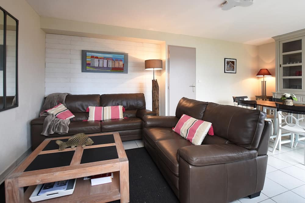 Photo of Livingroom in La Couarde-sur-Mer