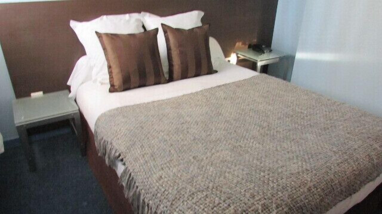 Photo of Bedroom in Barbezieux-Saint-Hilaire
