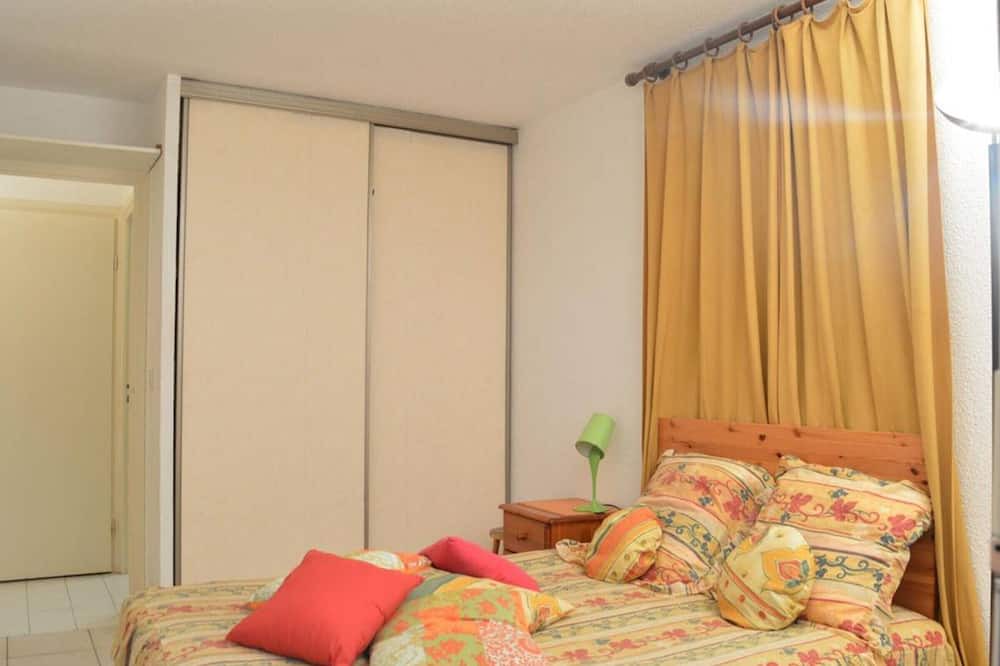 Photo of Bedroom in Frejus Plage