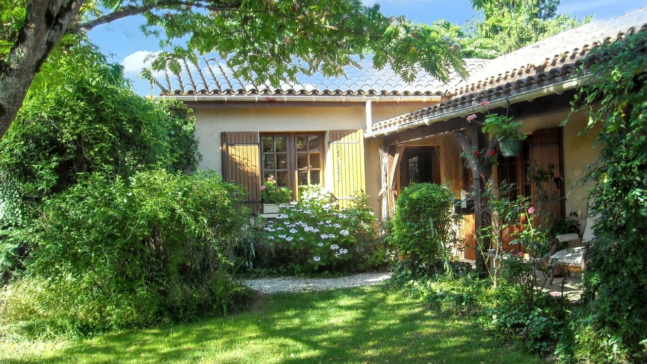 Photo of Outdoor in Tremolat