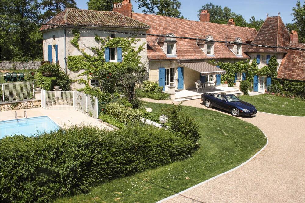 Photo of Outdoor in Le Change