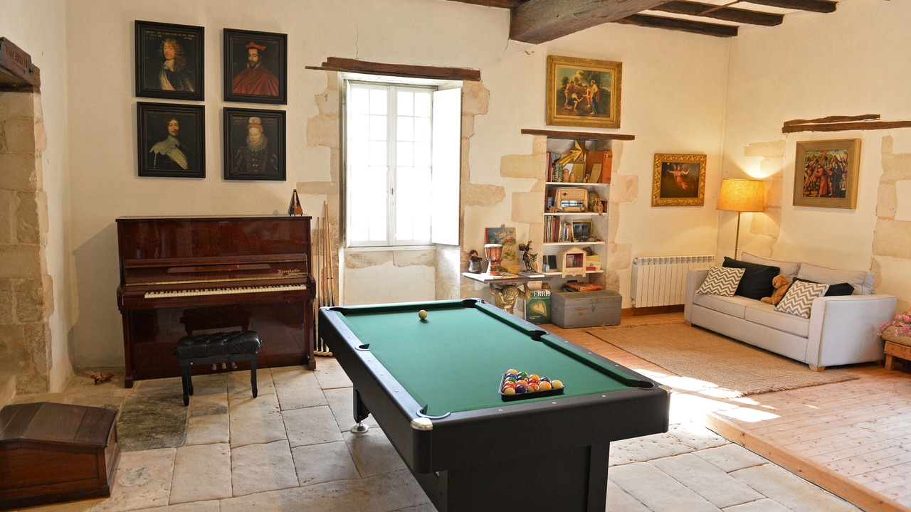 Photo of Others in Azay-le-Brule
