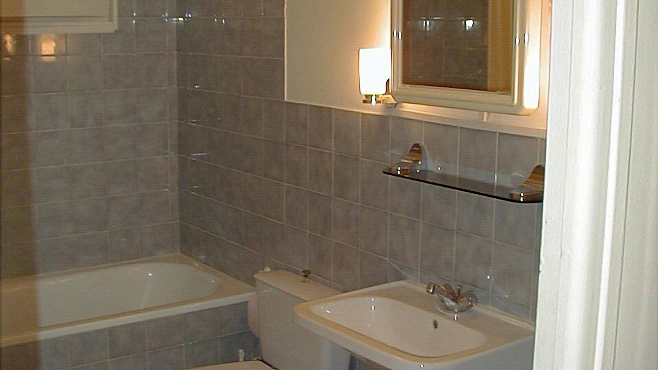 Photo of Bathroom in Le Sambuc