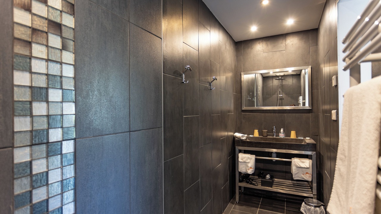 Photo of Bathroom in Six-Fours-les-Plages