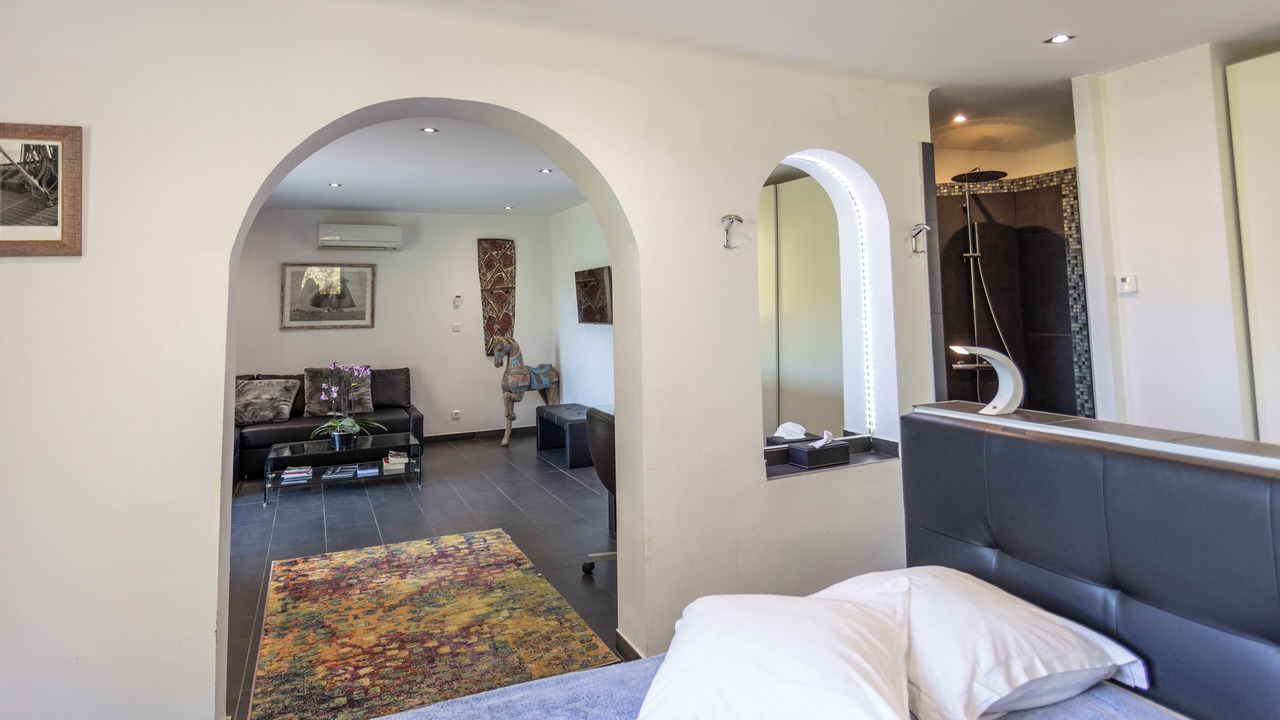 Photo of Bathroom in Six-Fours-les-Plages