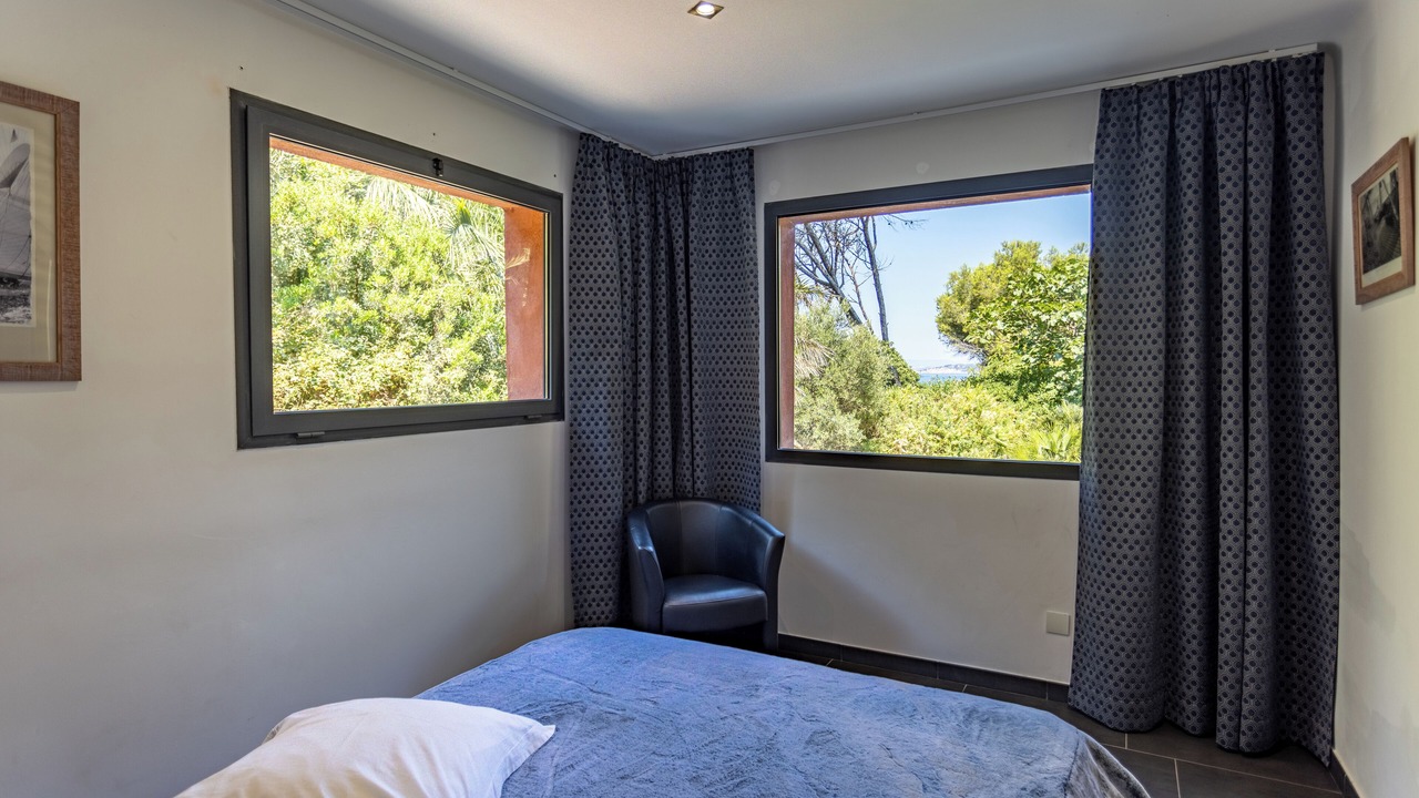 Photo of Bedroom in Six-Fours-les-Plages
