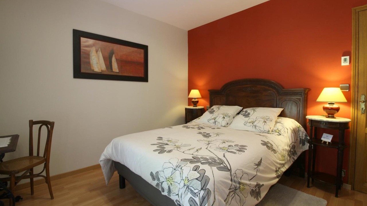 Photo of Bedroom in Gujan-Mestras