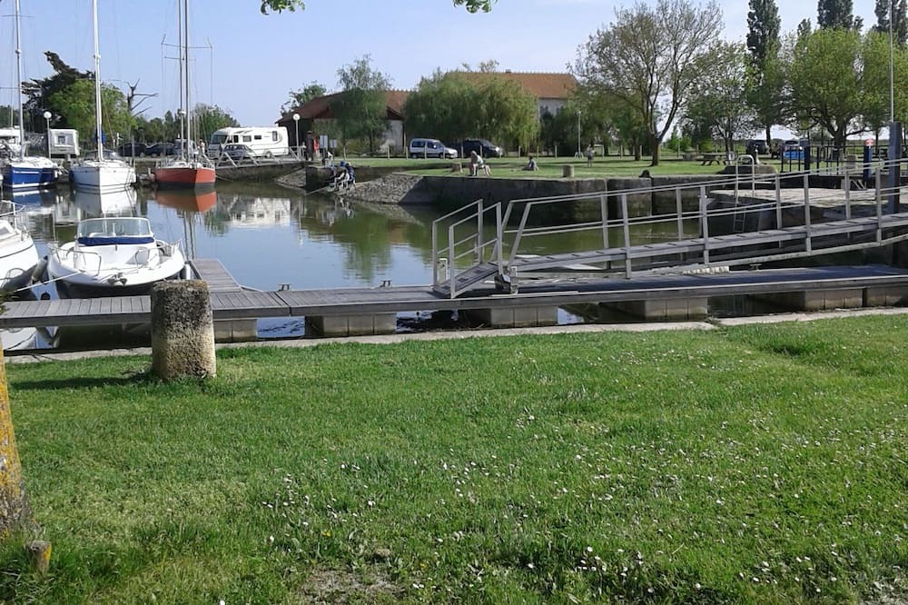 Photo of Outdoor in Mortagne-sur-Gironde