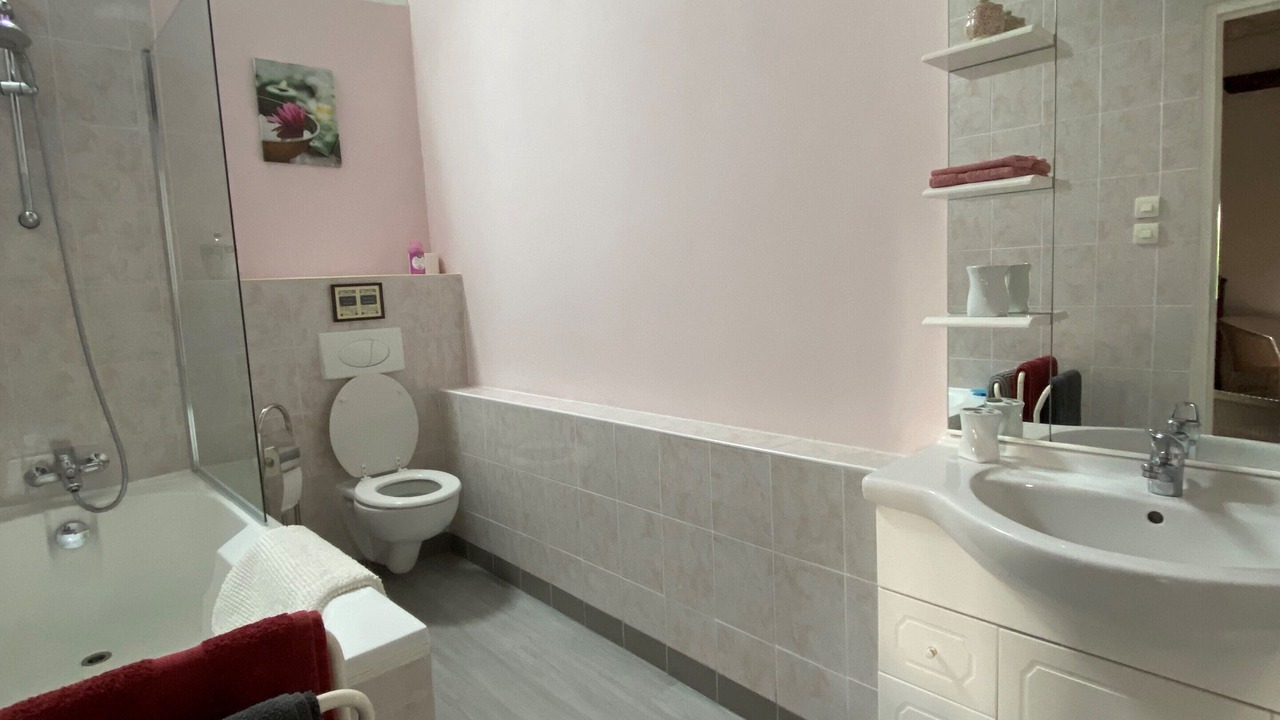 Photo of Bathroom in Charente Limousine