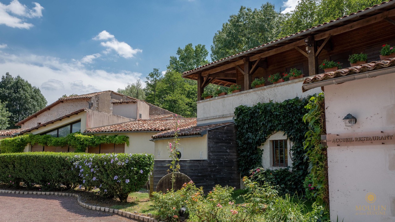Photo of Outdoor in Mosnac