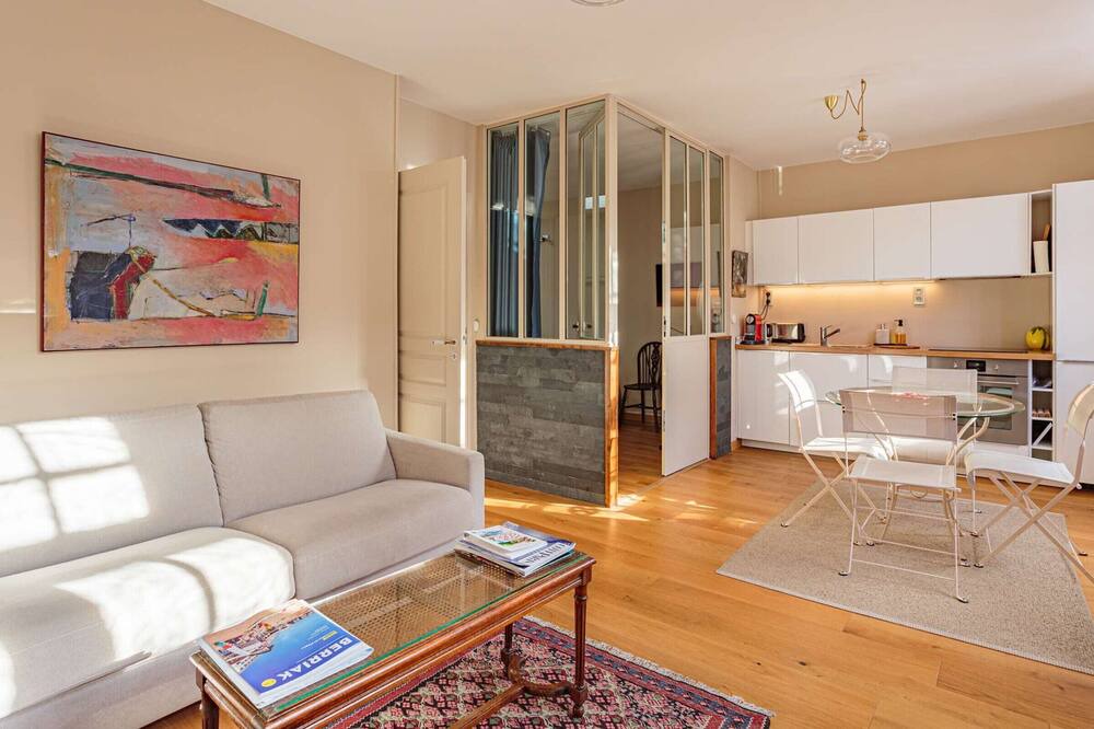 Photo of Livingroom in Saint-Jean-de-Luz City Center