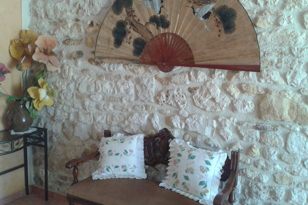 Photo of Livingroom in Queyrac