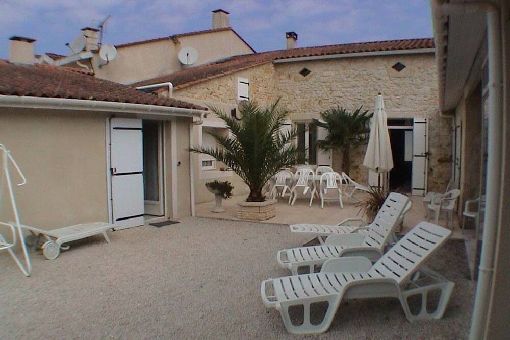 Photo of Patio Balcony in Queyrac