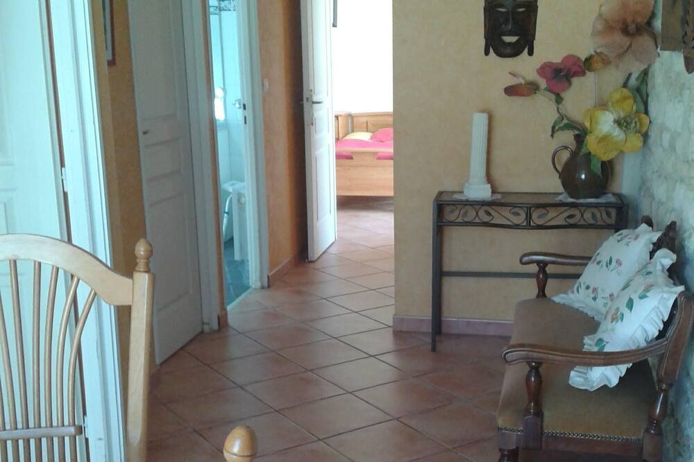 Photo of Livingroom in Queyrac