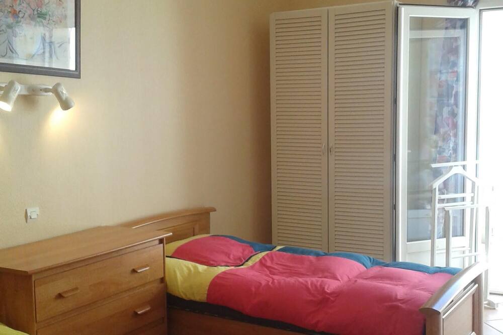 Photo of Bedroom in Queyrac