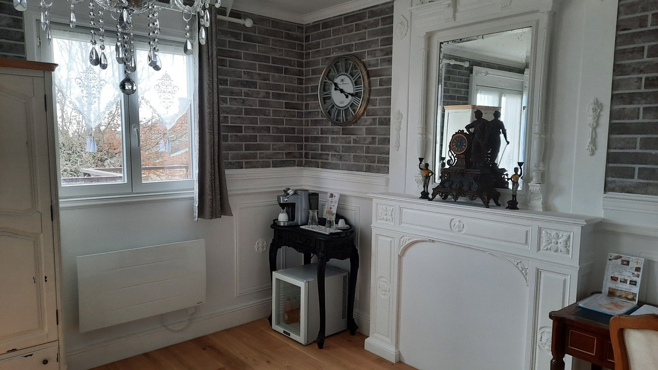 Photo of Bedroom in Saint-Ciers-de-Canesse