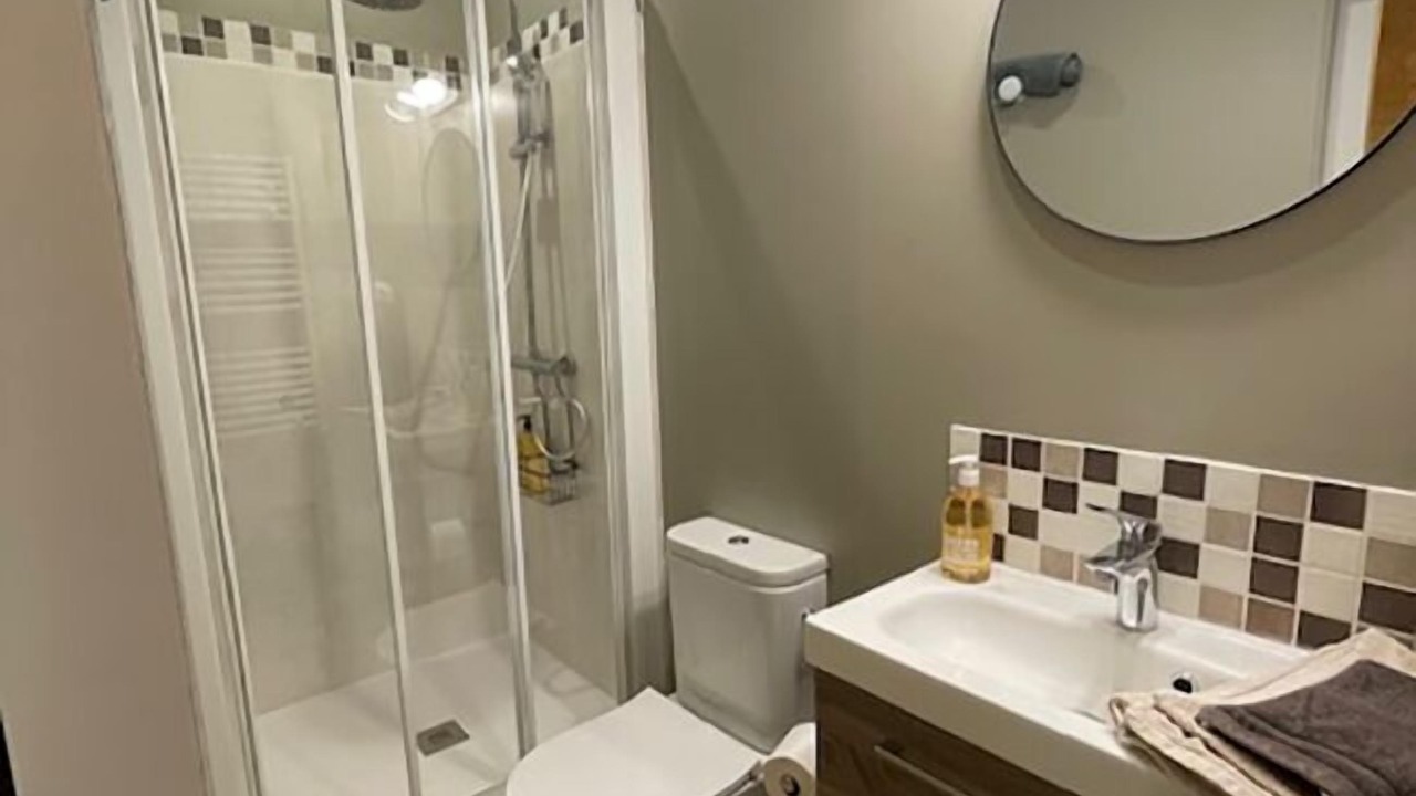 Photo of Bathroom in Azerat