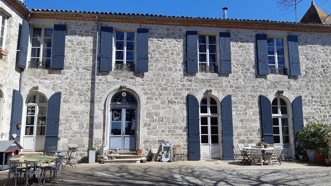 Photo of Outdoor in Lusignan-Petit