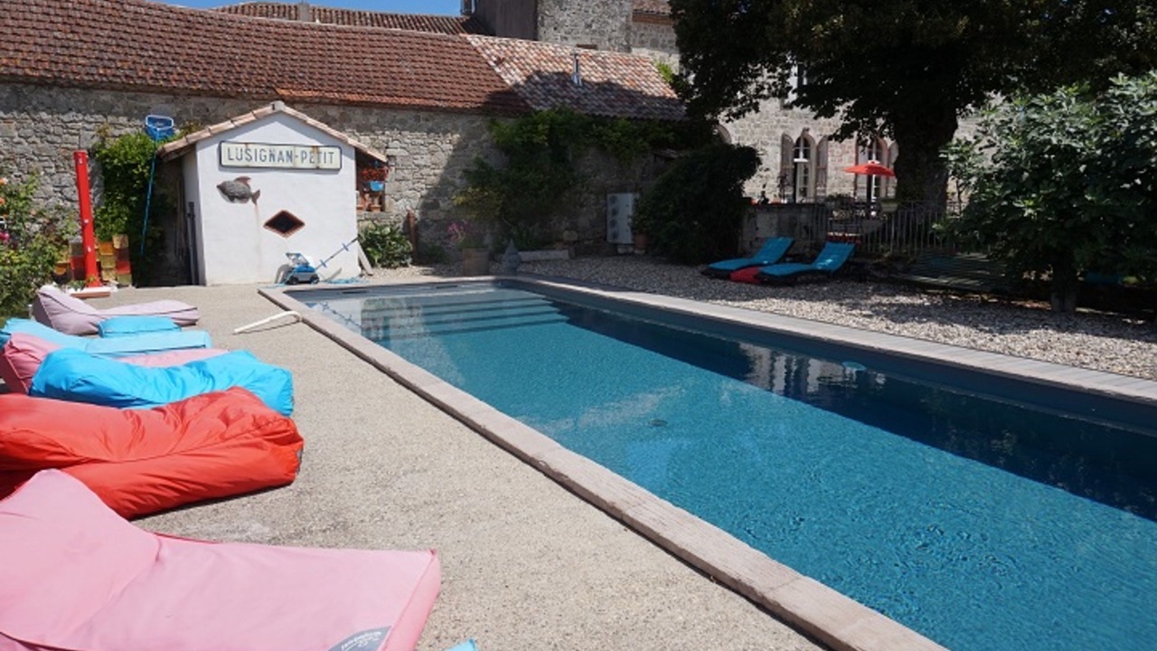 Photo of Outdoor in Lusignan-Petit