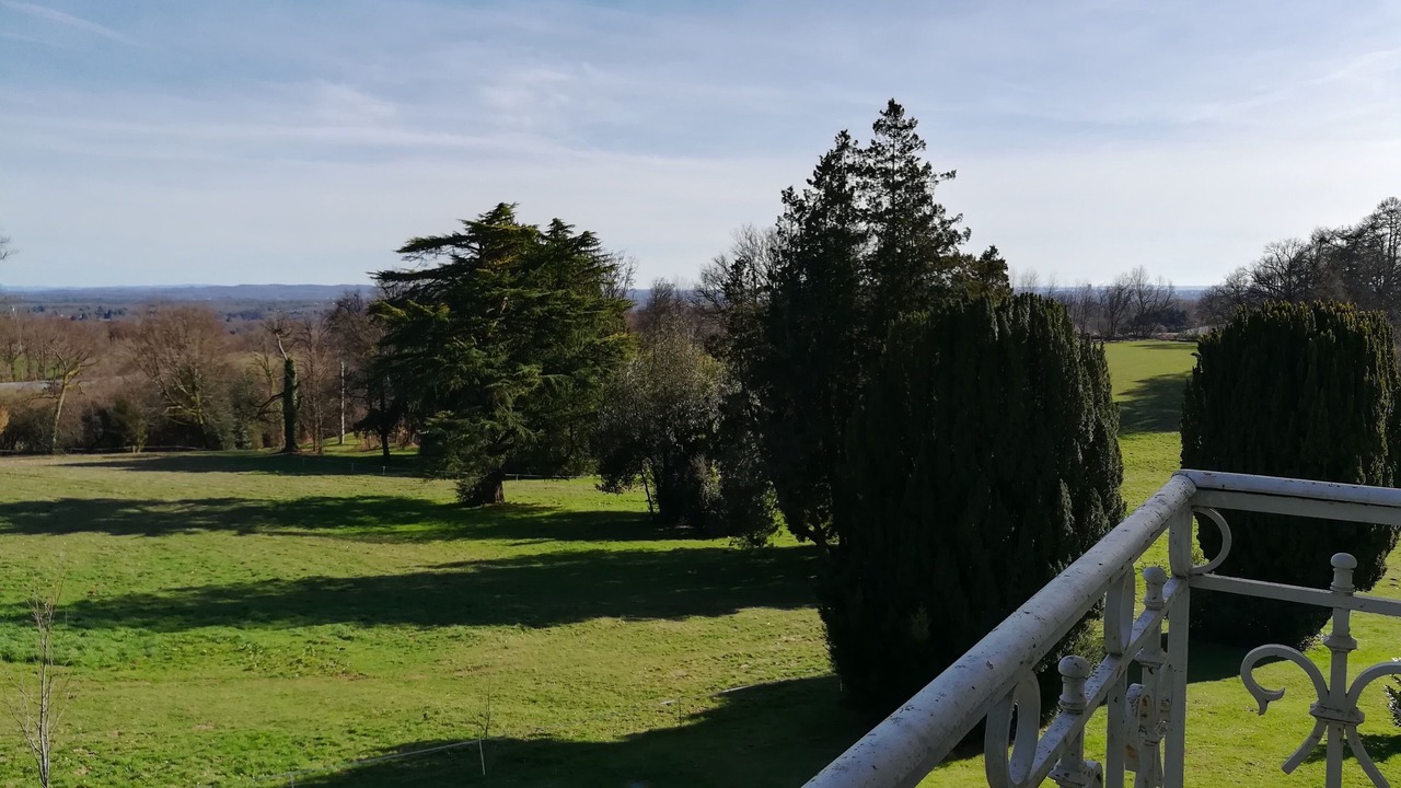 Photo of Patio Balcony in Bonnac-la-Cote