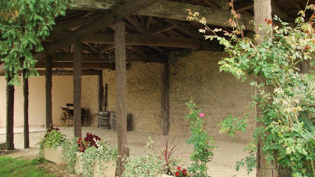Photo of Outdoor in Eyrans