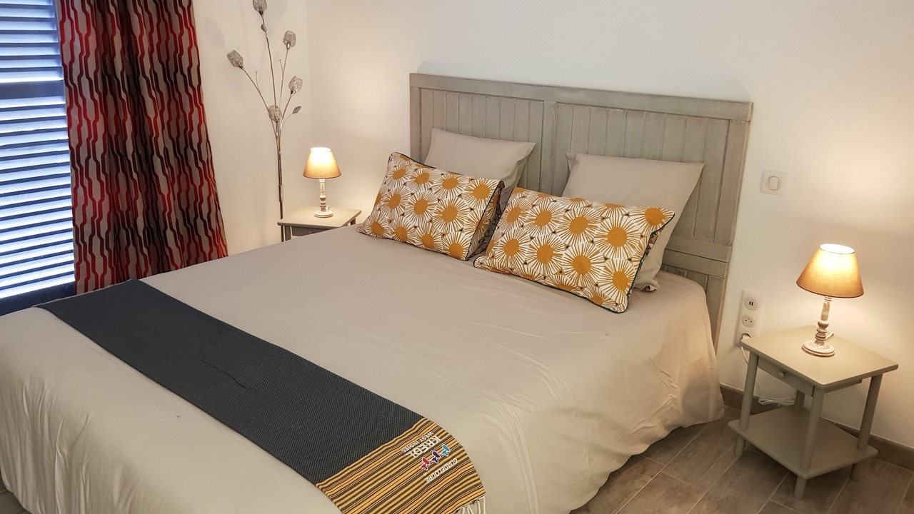 Photo of Bedroom in Saint-Georges-de-Didonne