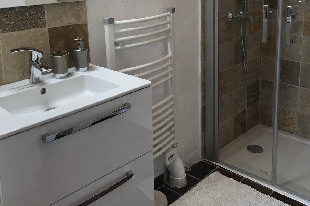 Photo of Bathroom in Seguret