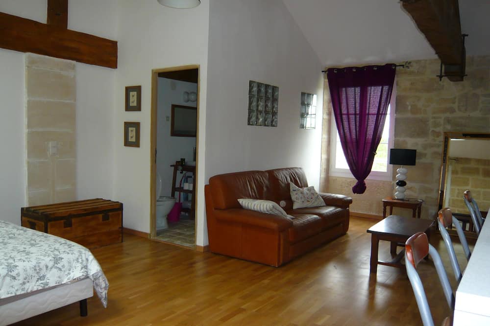 Photo of Livingroom in Bourg-sur-Gironde