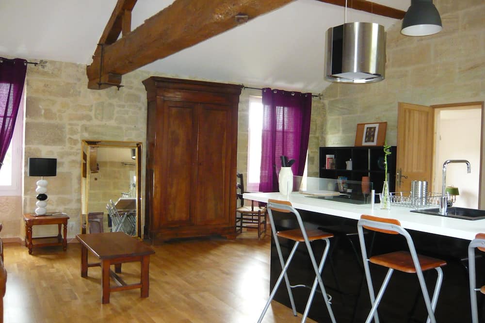 Photo of Livingroom in Bourg-sur-Gironde