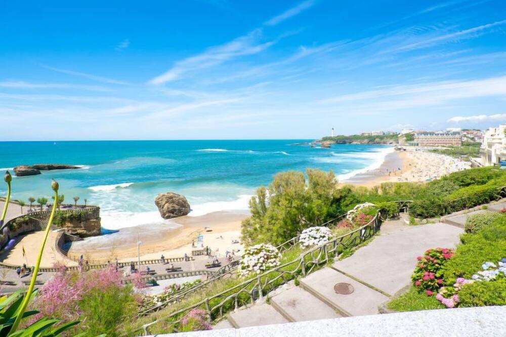 Photo of Others in Biarritz