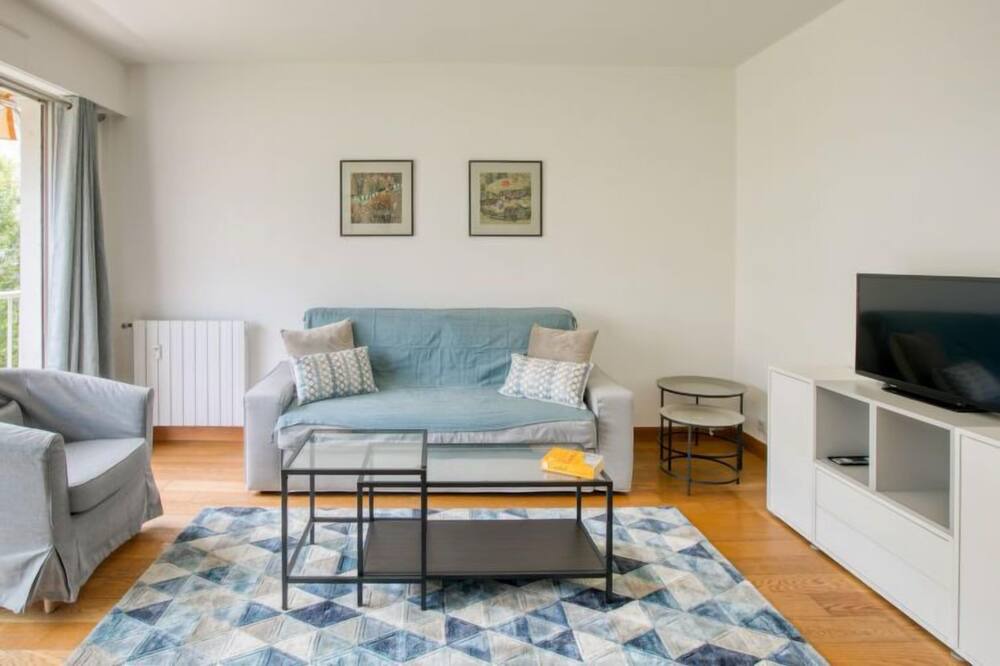 Photo of Livingroom in Biarritz