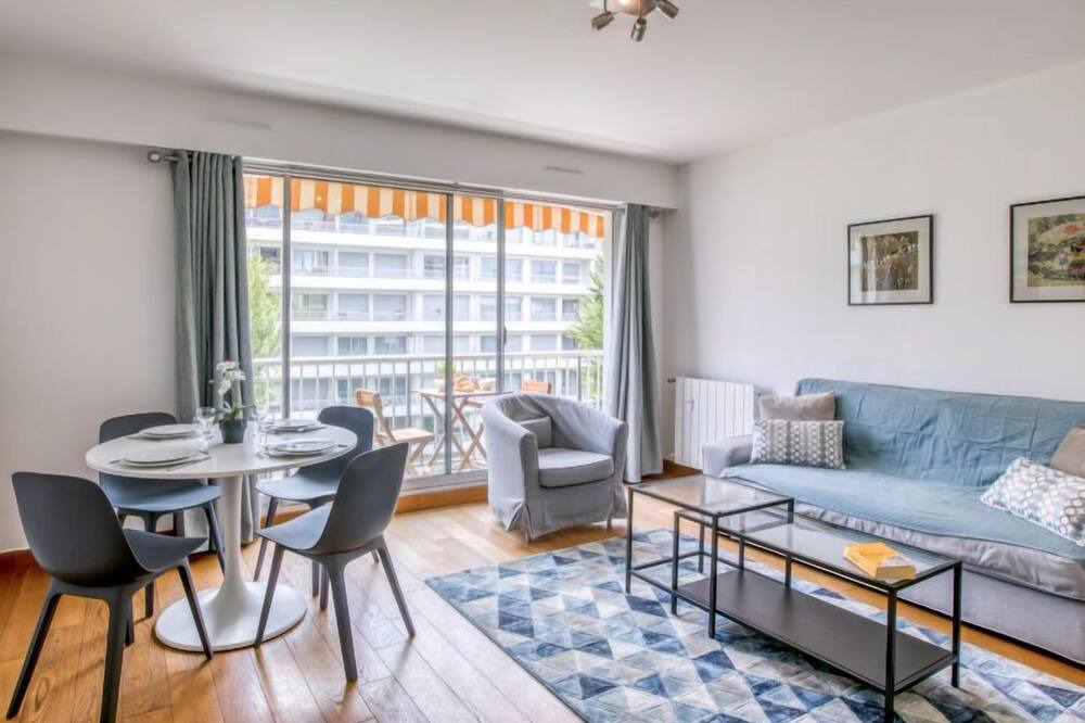 Photo of Livingroom in Biarritz