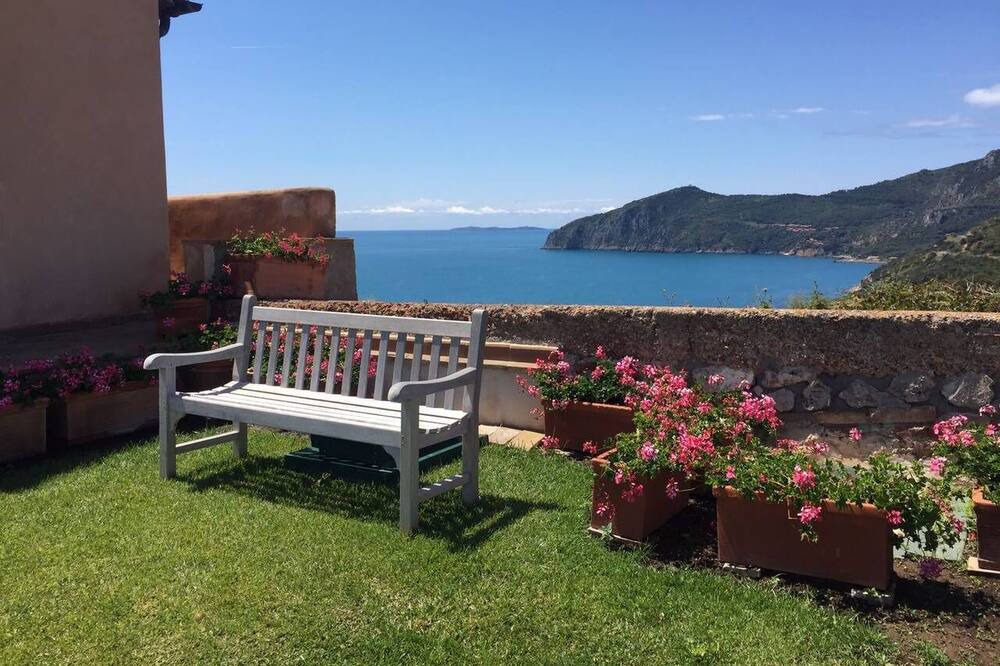 Photo of Patio Balcony in Porto Ercole