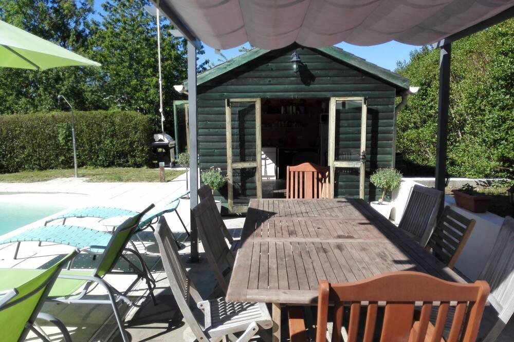 Photo of Outdoor in Balledent