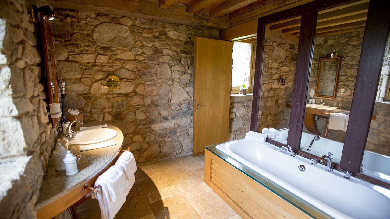 Photo of Bathroom in Massignac