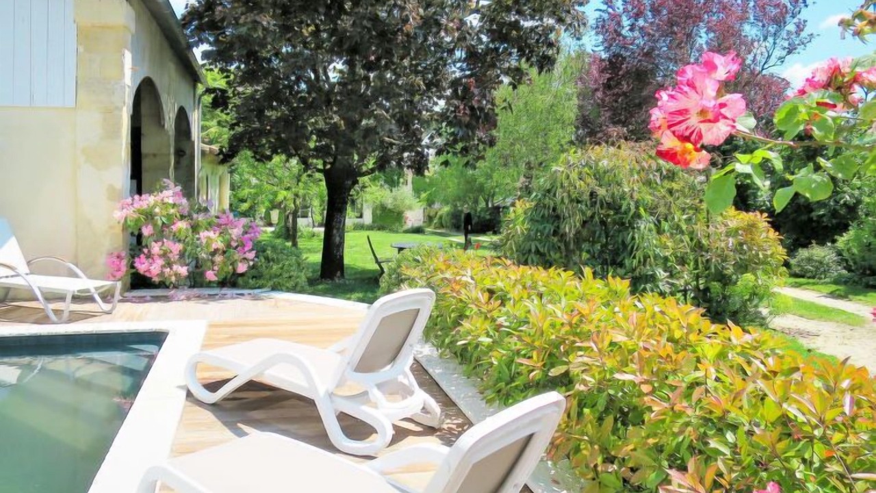 Photo of Outdoor in Vertheuil