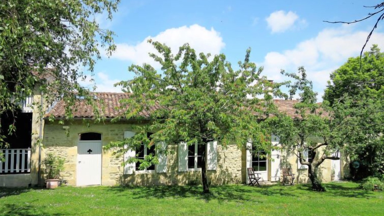 Photo of Outdoor in Vertheuil