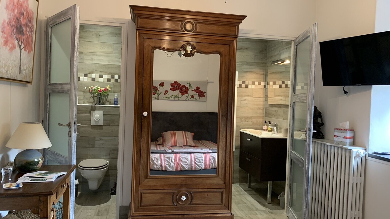 Photo of Bedroom in Chauray