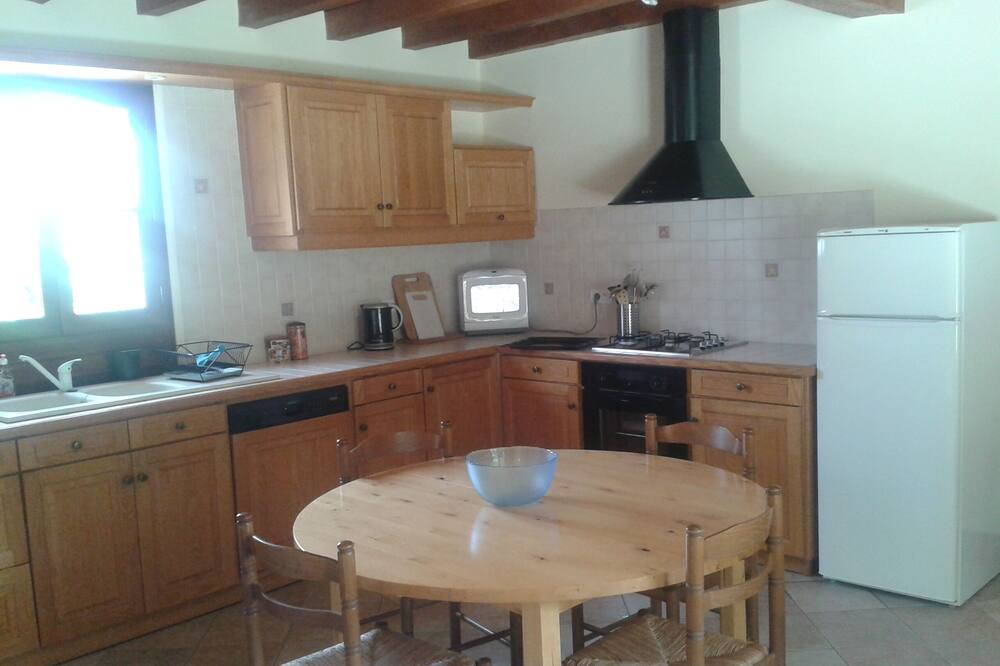 Photo of Kitchen in Montboyer