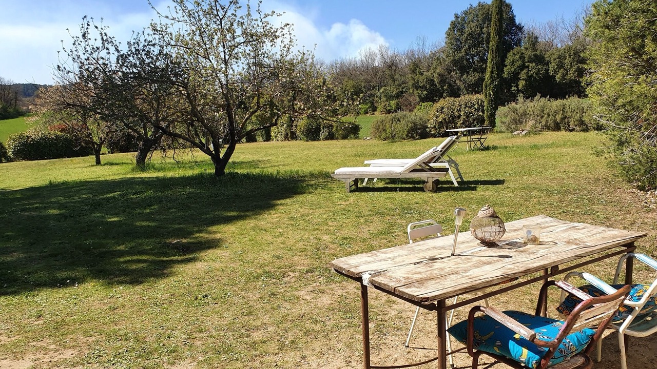 Photo of Outdoor in Rustrel