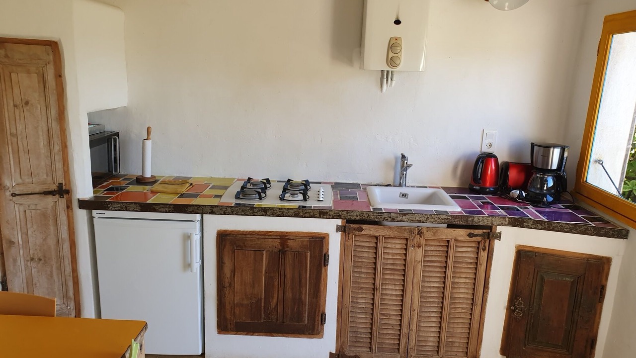 Photo of Kitchen in Rustrel