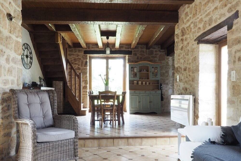 Photo of Livingroom in Coteaux Perigourdins